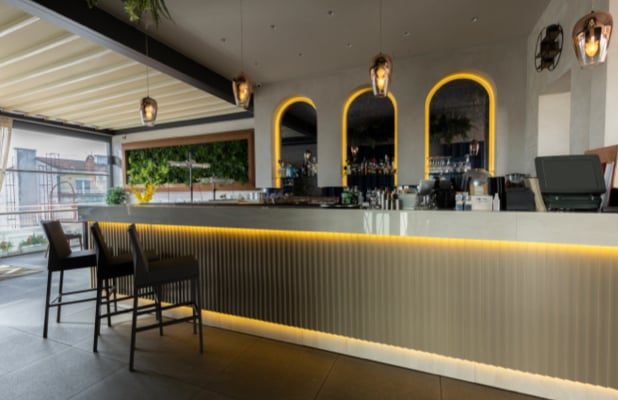 SLIM_illuminazione_bar.001