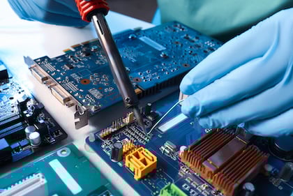 saldatore_manuale_pcb