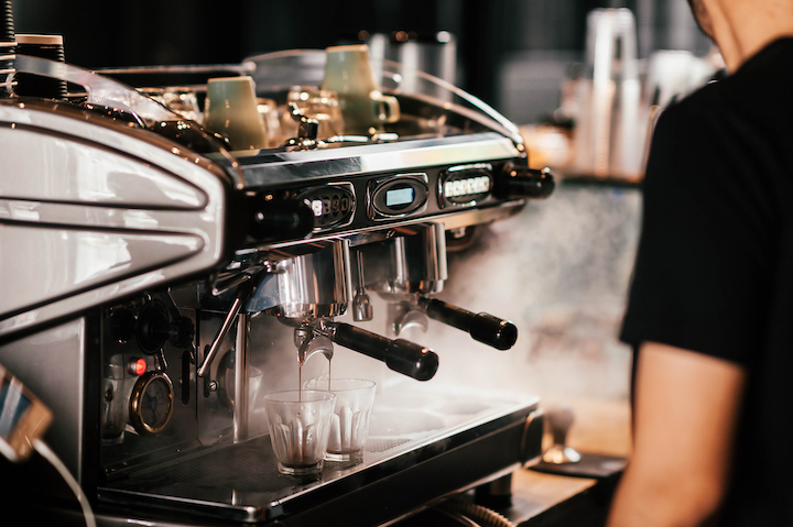 LED UV-C sanitising for coffee machines